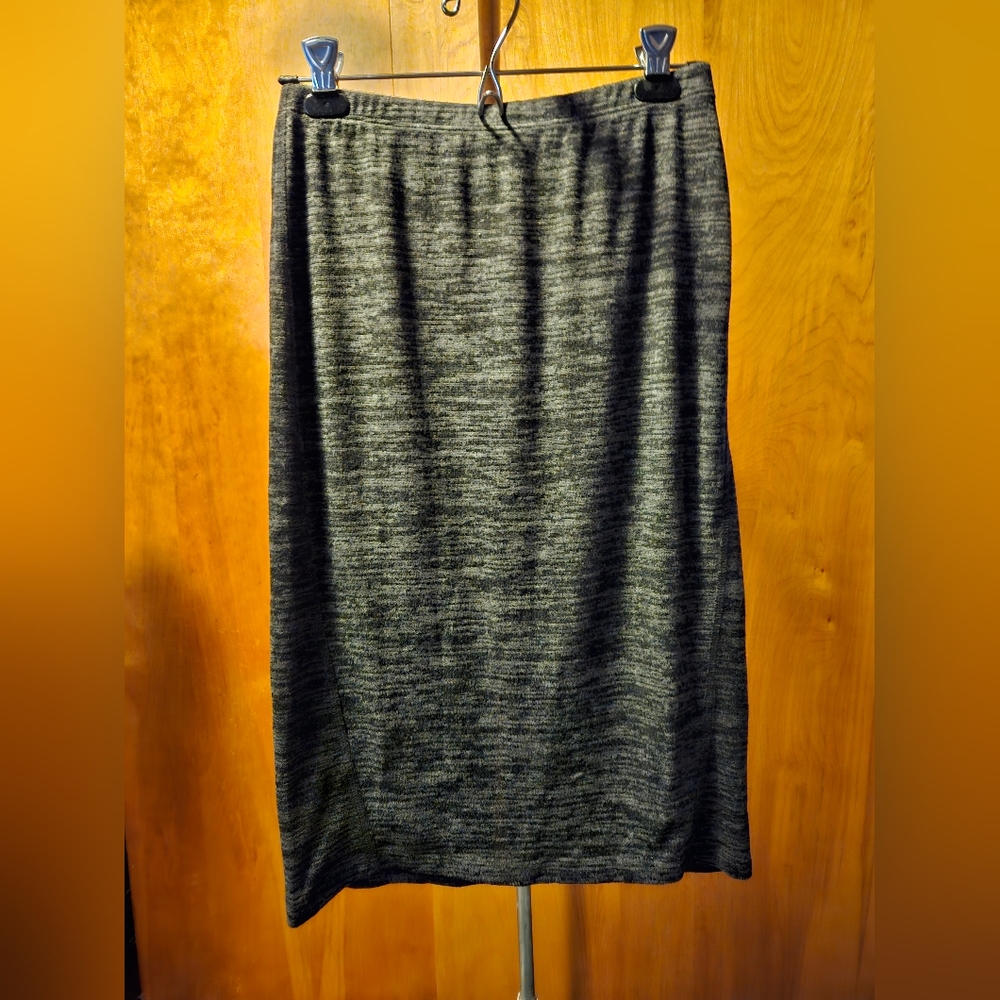 LOGO NWOT X-small skirt